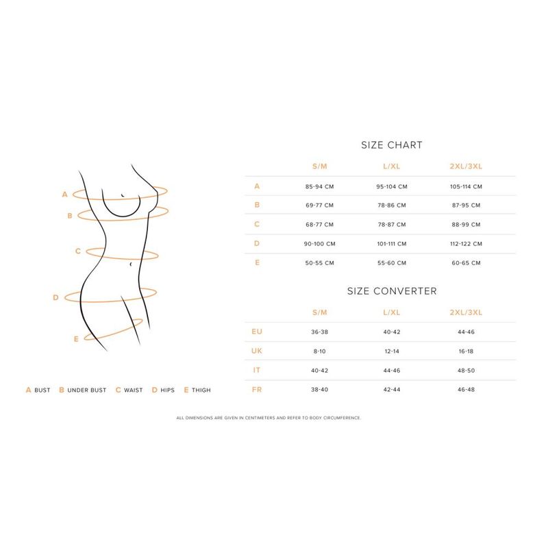 Little Black Dress with Optical Slimming Effect > Clothes > Dresses and Chemises