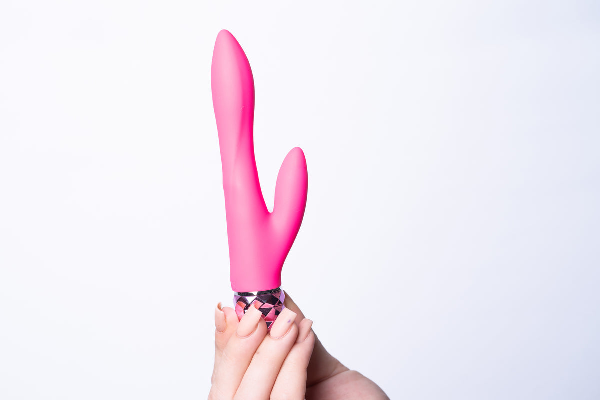 Maia Victoria 15.2cm Rabbit Vibrator > Vibrators > Ladies > Rabbit