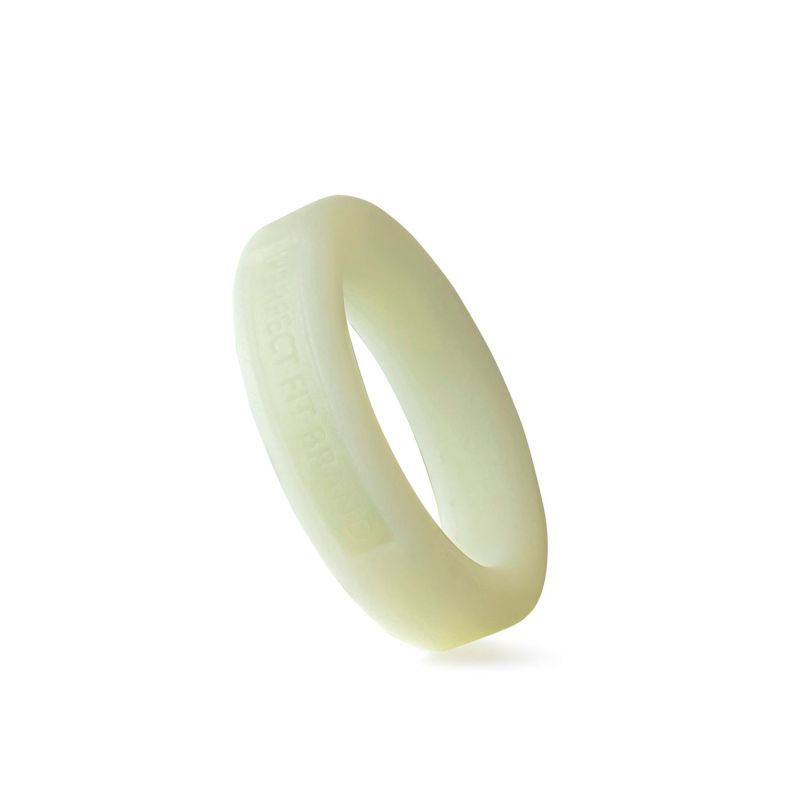 Classic Silicone Medium Stretch Penis Ring 36mm Glow in the Dark Secondary image
