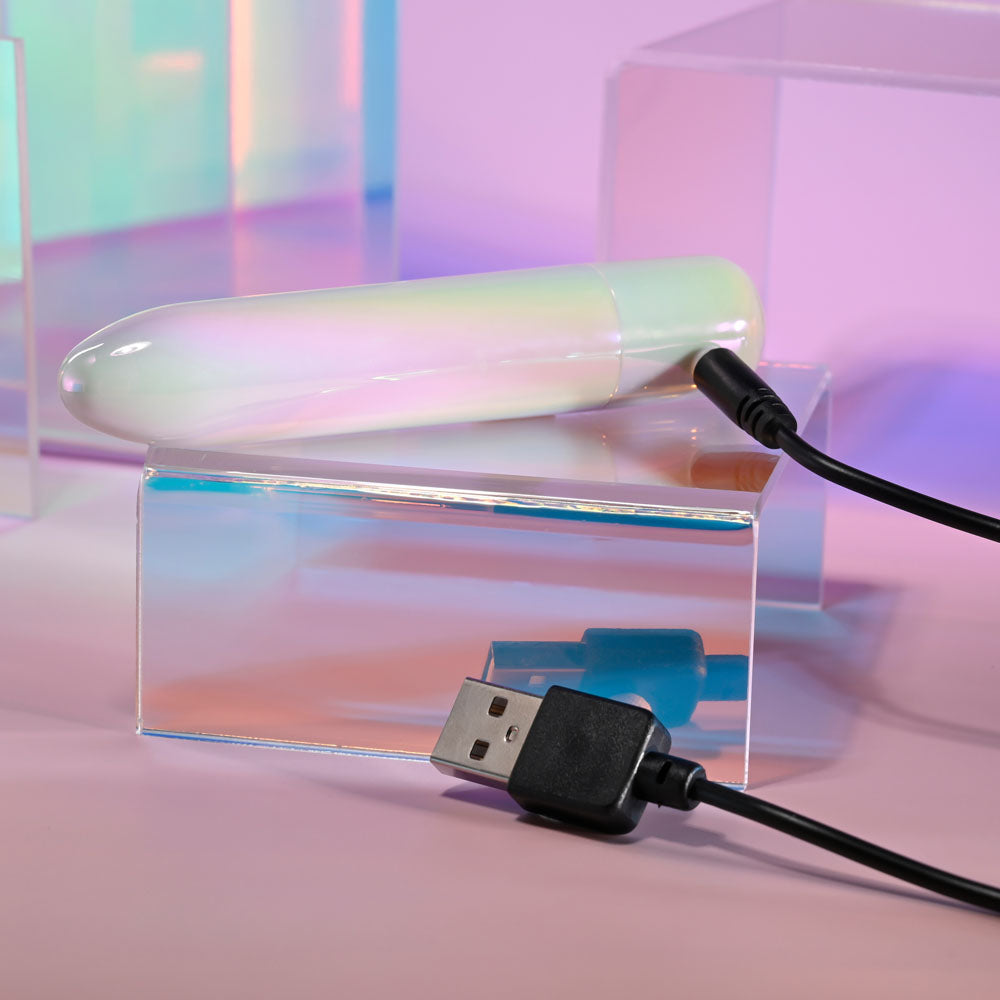 Evolved Easy Does It Pearlescent 10 cm USB Rechargeable Bullet Vibrator BULLETS