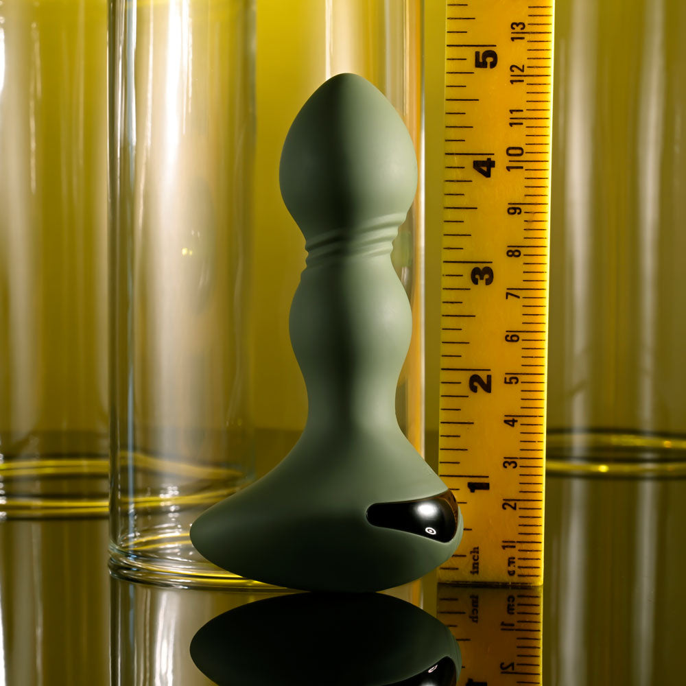 Evolved Lieutenant 12.2 cm Vibrating Butt Plug > Anal Range > Vibrating Butt Plugs