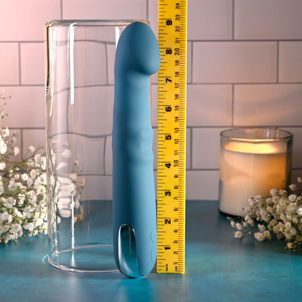 Evolved QUEEN OF ALL TRADES 22.6 cm USB Rechargeable Vibrator Vibrators