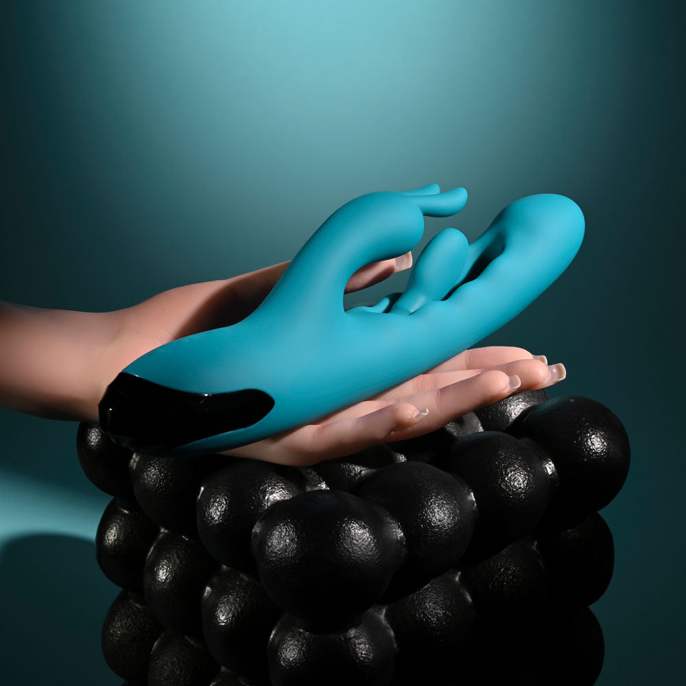 Evolved BUNNY TAPPER -  20 cm USB Rechargeable Rabbit Vibrator with Flicking Shaft Secondary image