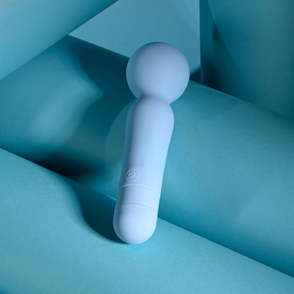 Evolved Iris – USB Rechargeable Waterproof Massage Wand 18.3 cm > Sex Toys > Mini Massagers