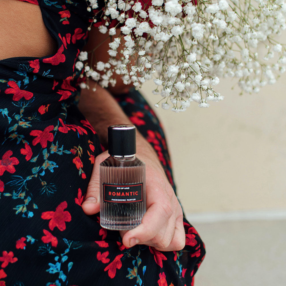 Eye Of Love Romantic Pheromone Cologne 50 ml Sandalwood Scented Cologne for Men to Attract Women Fragrance Mist