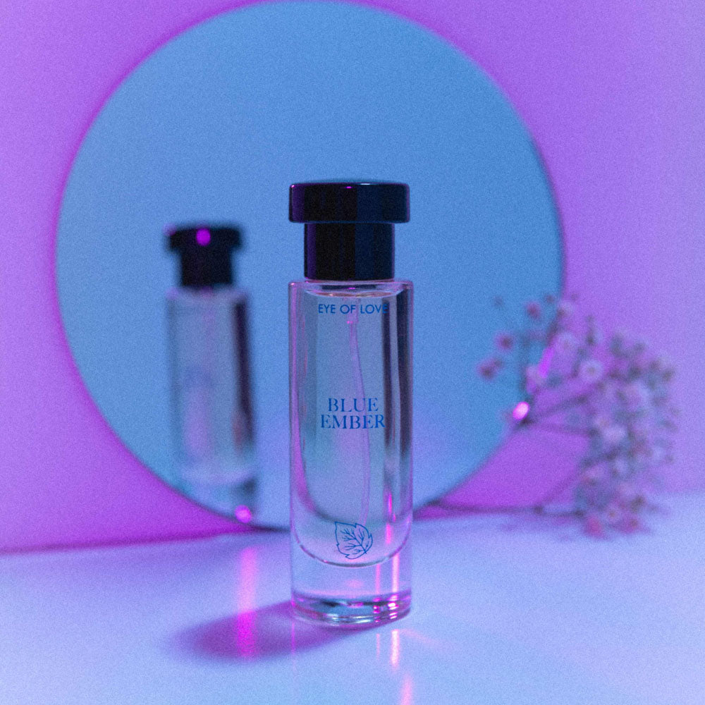 Eye of Love Love in Bloom Blue Ember Pheromone Cologne for Men 30ml Citrus and Cedar Scented Attraction Spray Fragrance Mist