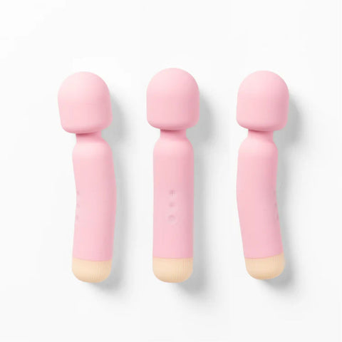 Girls Get Off Wanda USB Rechargeable Waterproof Massage Wand Electric Massager