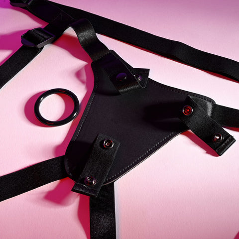 Gender X PLEASURE HARNESS Adjustable Up to 152 cm Waist Bodyforms