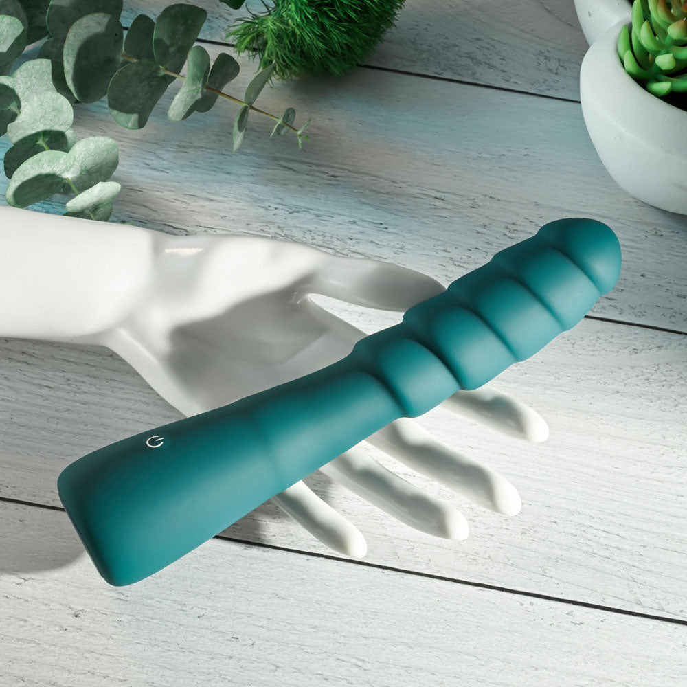 Gender X SCORPION Vibrator 21.2 cm Long Ribbed Design > Vibrators > Standard Vibrators
