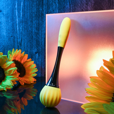 Gender X Sunflower 20 Centimeter USB Rechargeable Massage Wand Electric Massager