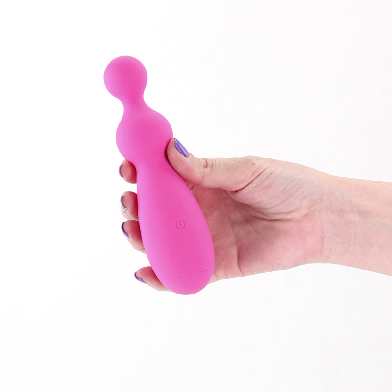 Pretty In Pink Petal – Waterproof USB Rechargeable 15.5 cm Vibrator > Vibrators > Standard Vibrators