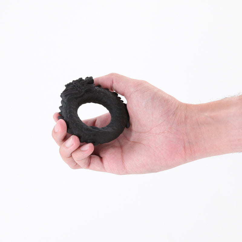 Renegade Dragon Ring – Stretchy Silicone Cock Ring Secondary image