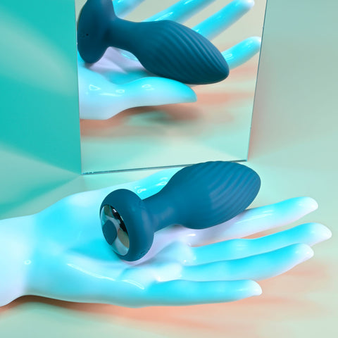 Playboy Pleasure SPINNING TAIL TEASER Remote Butt Plug Butt Plugs - Vibrating
