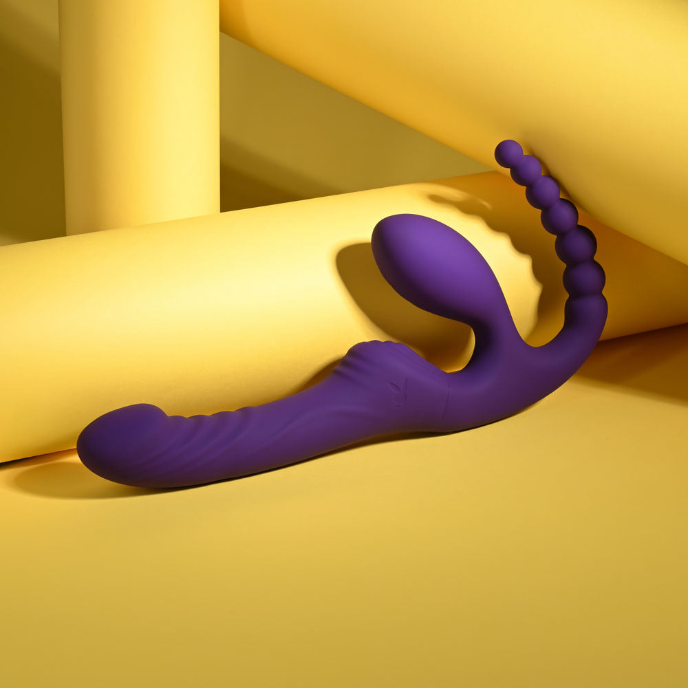 Playboy Pleasure Hug It Out – 29 cm USB Rechargeable Strapless Strap-On > Dildos > Strapless Strap Ons