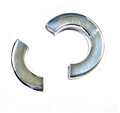 Rouge Stainless Steel Polished Magnetic Ball Stretcher 35mm Default Title > Cock Ring > Metal