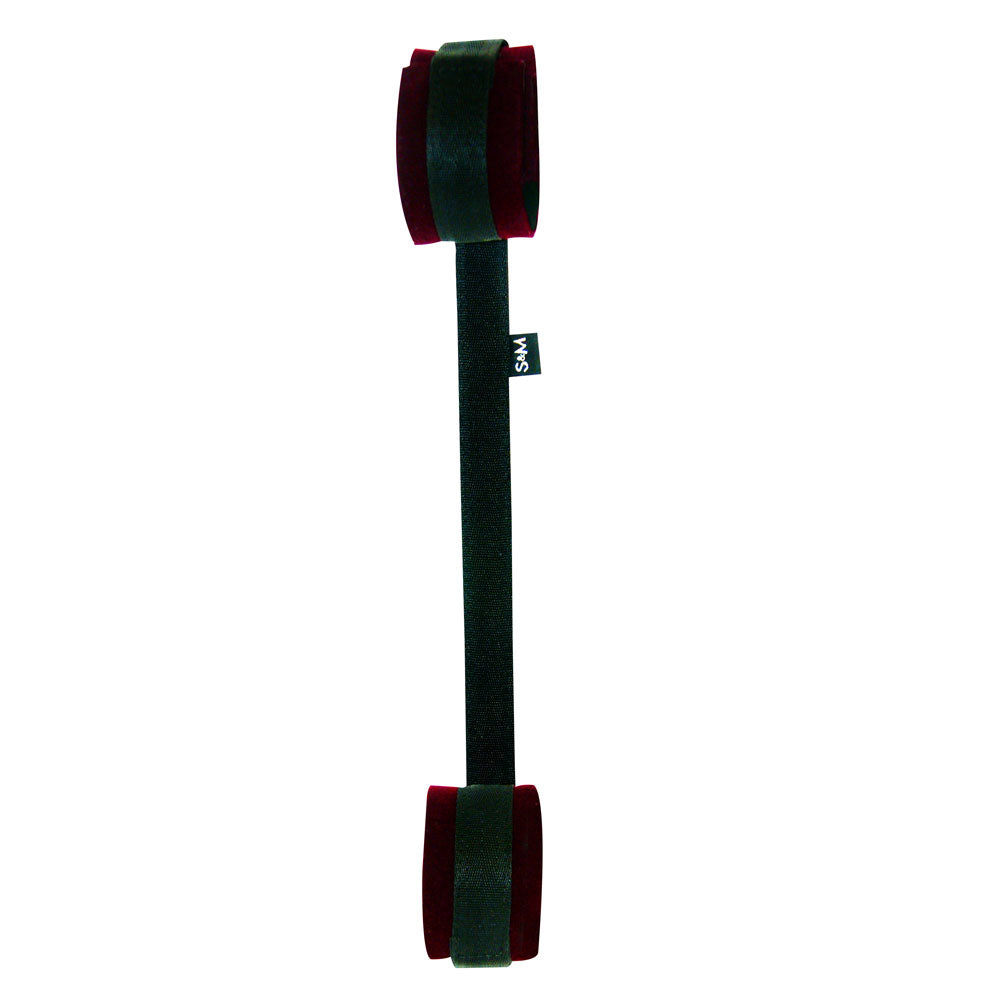 S&M Enchanted Spreader Bar with 34 cm Adjustable Cuffs > Bondage Gear > Restraints