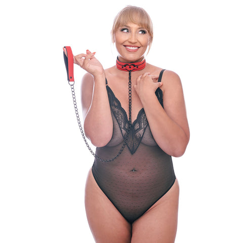 S&M Amor Heart Collar and Leash Leash