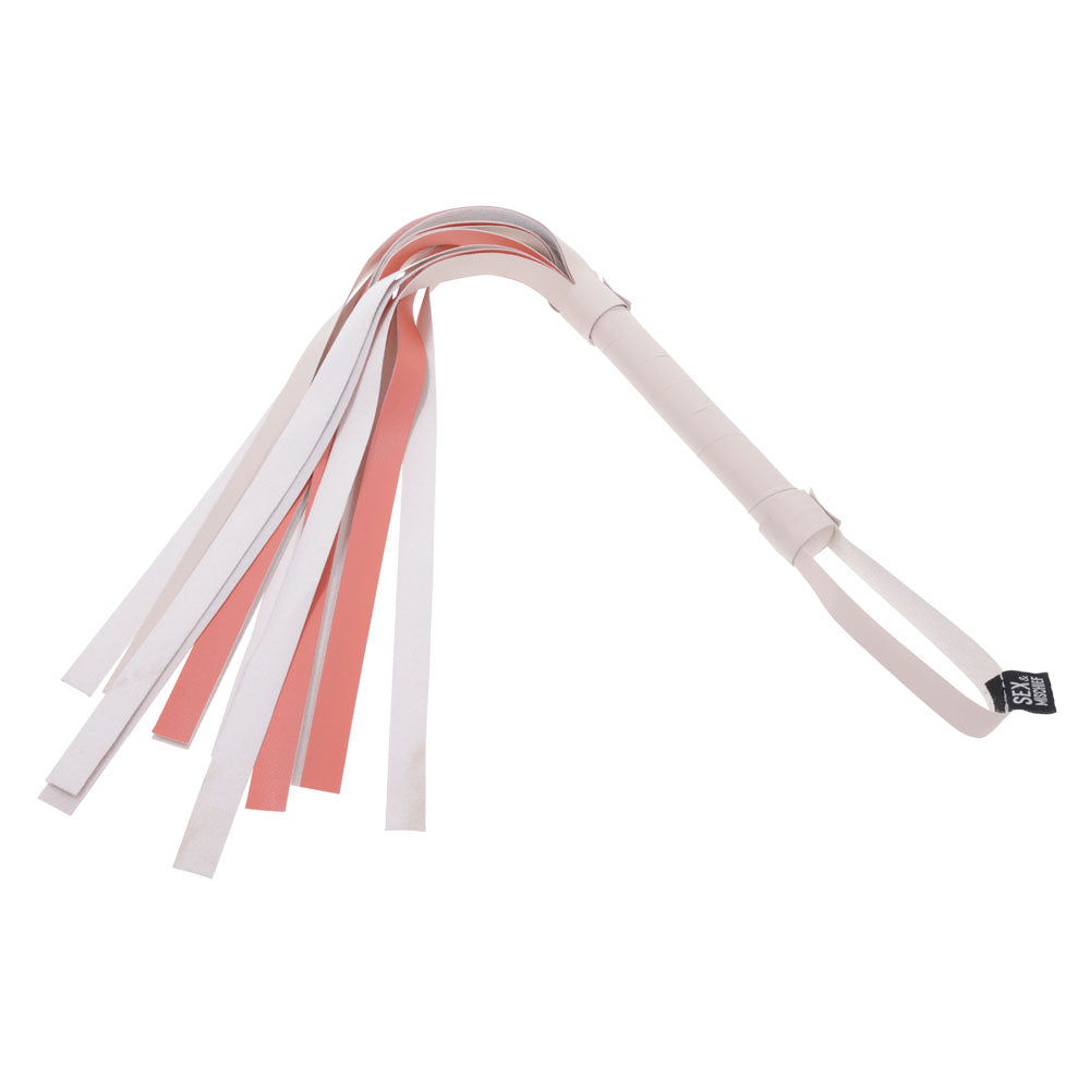 Sex & Mischief Peaches n CreaMe Stripe Flogger - Peach 80 cm Flogger Whip