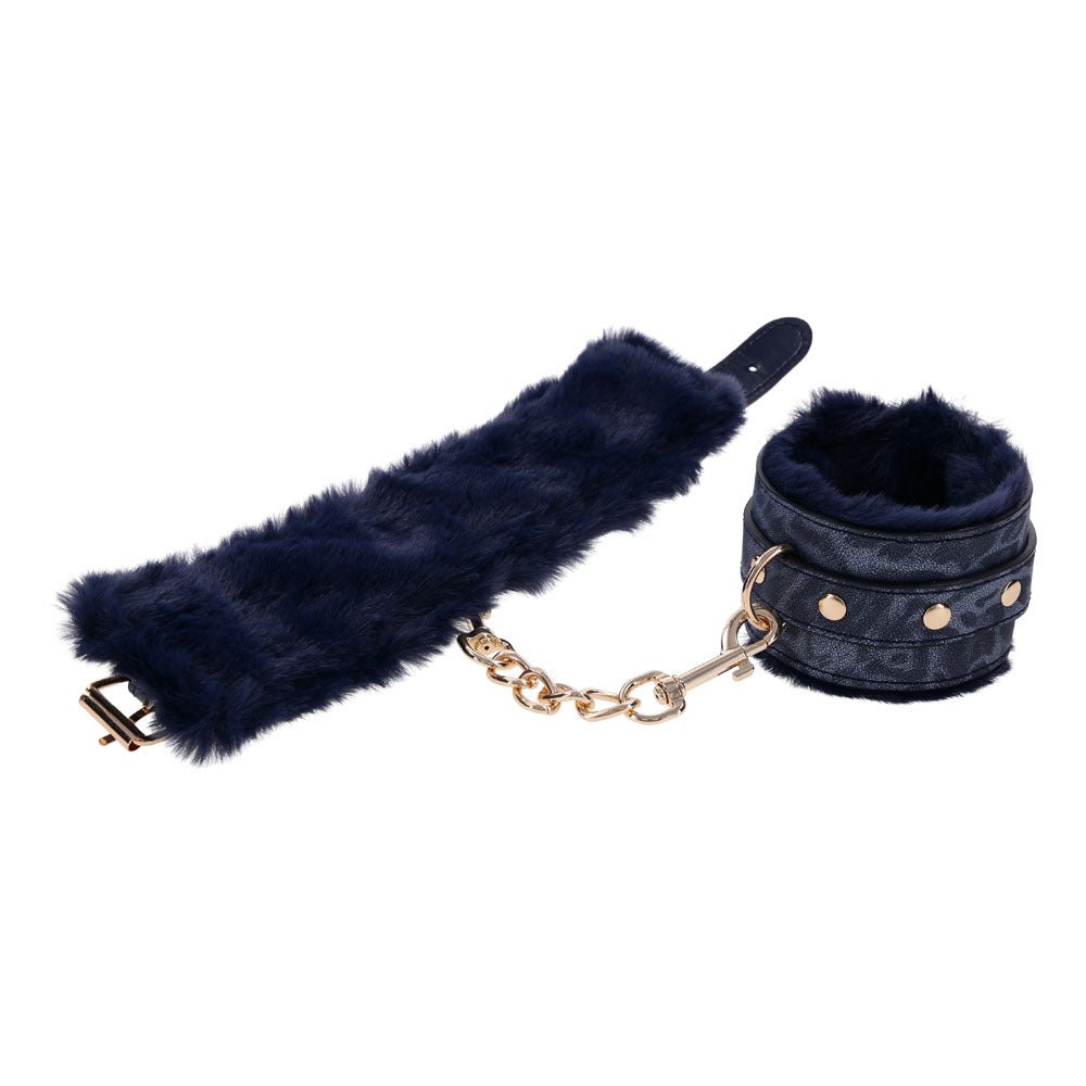 Sex & Mischief Cougar Fur Handcuffs - Navy /Gold