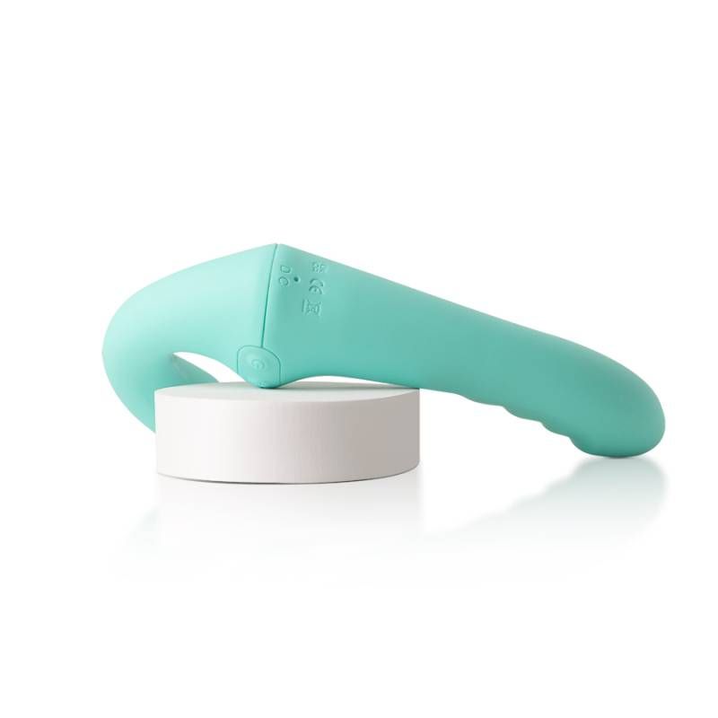 VibraTwin Come Hither Strapless Strap On With Remote > Dildos > Strapless Strap Ons