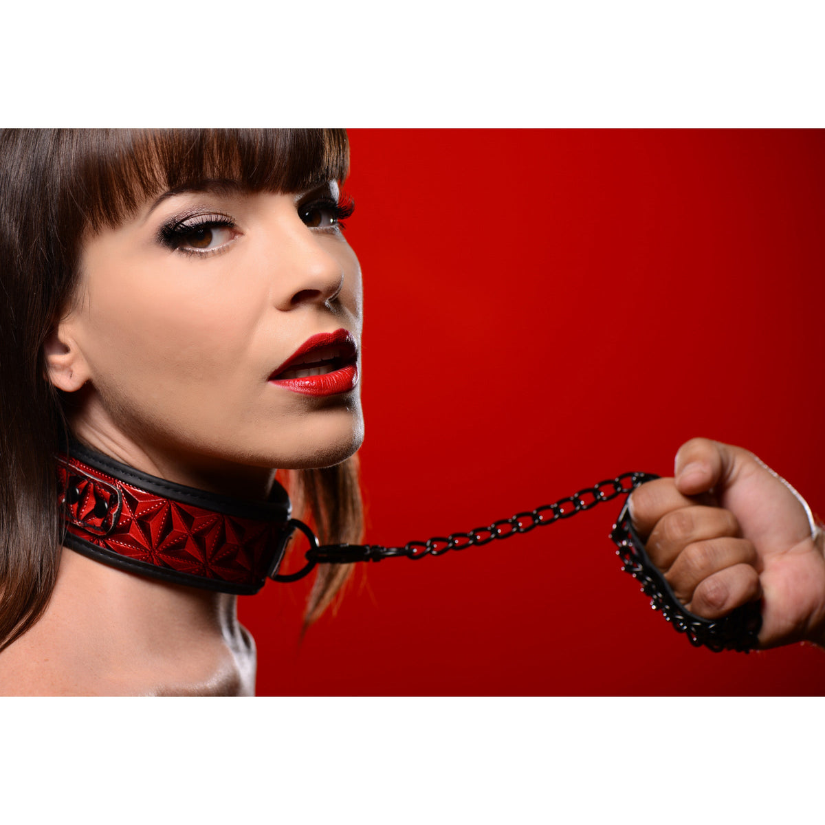 Crimson Tied Collar With Leash – Adjustable Collar and Leash Set > Bondage Gear > Collars & Leashes